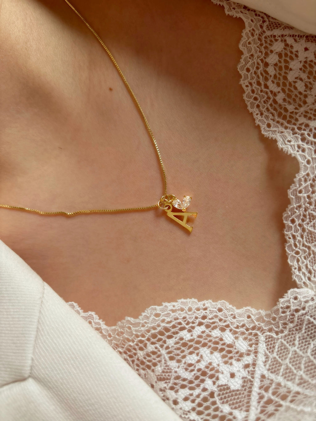 Cadena Inicial y punto de luz ✨