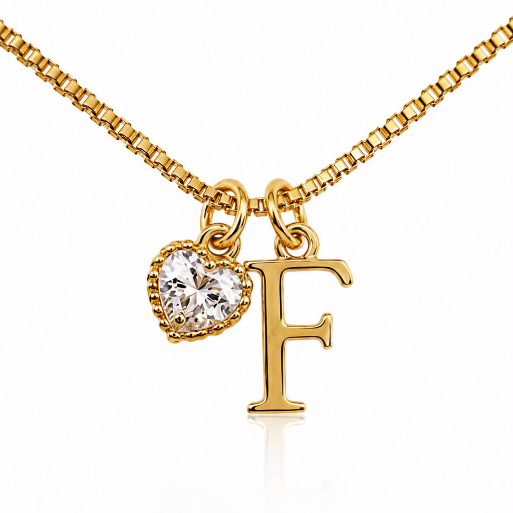Collar de inicial con corazón ✨