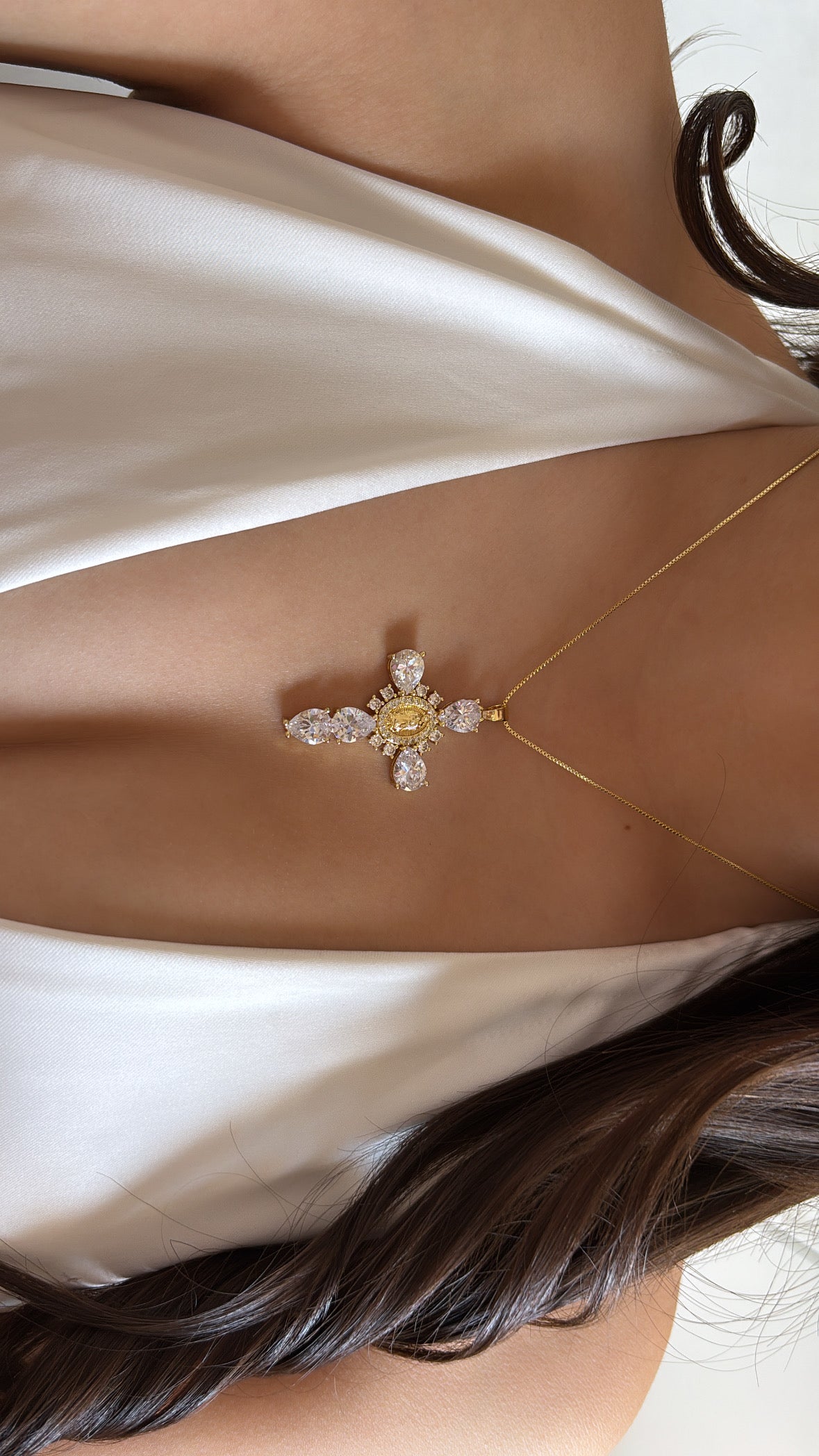 Collar LA INTOCABLE ✨ Enchape en oro 18k